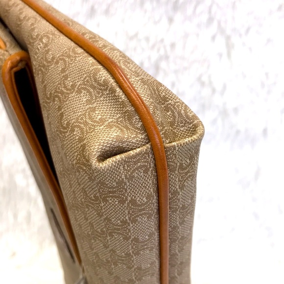 CELINE MACADAME ENVELOPE CLUTCH - Picture 3 of 15